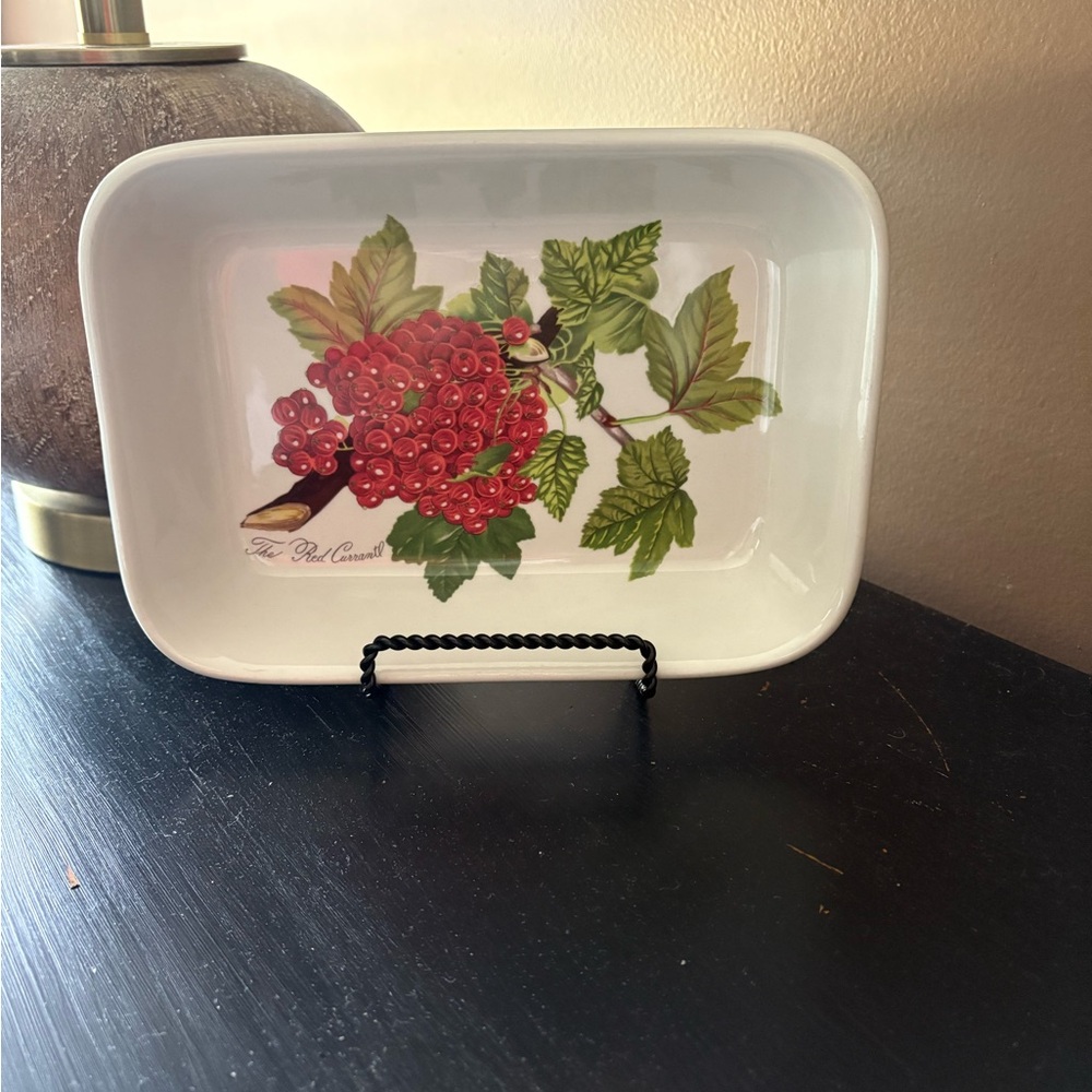 Pomona The Red Currant  Ceramic Oven Safe Serving Dish